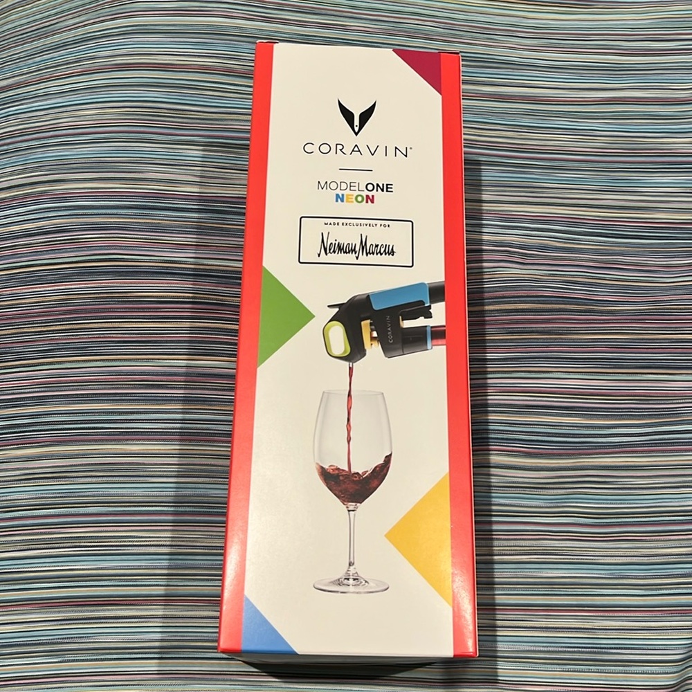 Brand new Coravin model one Neon